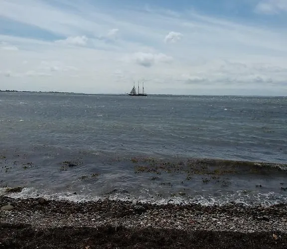 Haramara Country house Vester-Skerninge