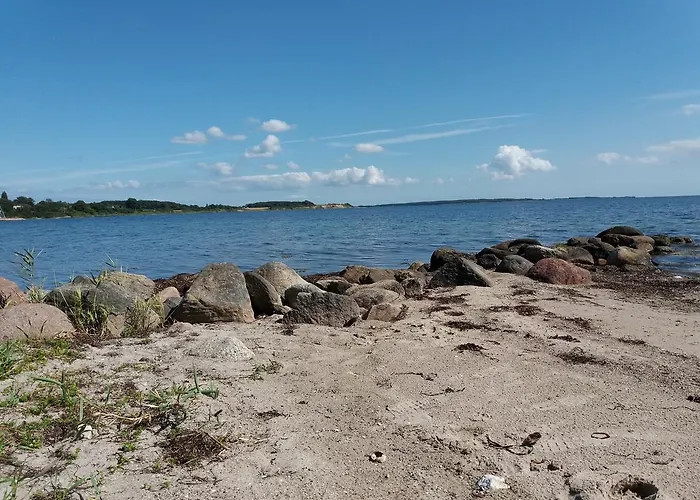 Haramara Country house Vester-Skerninge